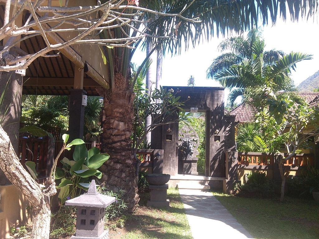 Alami Resort, Restaurant And Dive Center Amed  Exterior photo